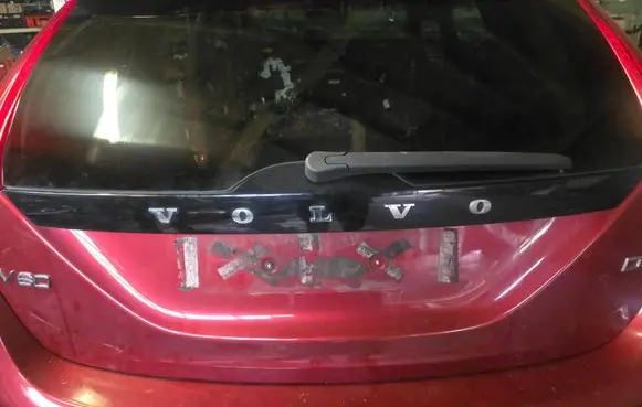 Volvo V60 Rear windscreen sun blind/shade 