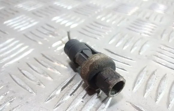 Renault Laguna II Oil pressure sensor 