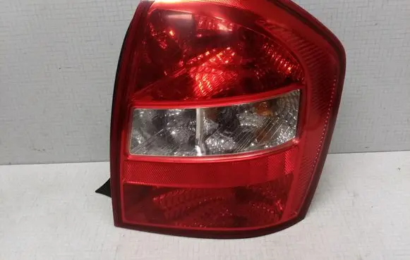 KIA Cerato Rear/tail lights