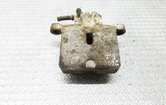Mitsubishi Pajero Rear brake caliper