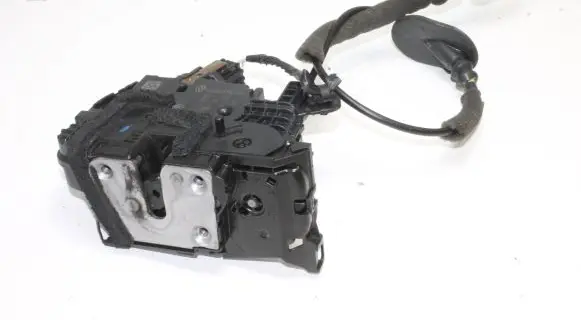 Renault Captur II Rear door lock 805037619R