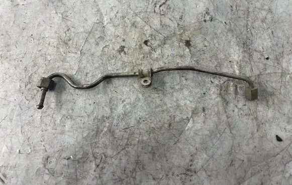 Jeep Grand Cherokee (WK) Fuel injector supply line/pipe 