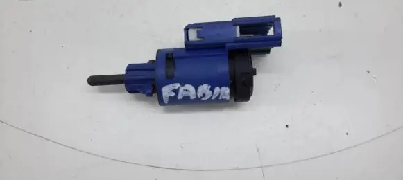 Clutch pedal sensor