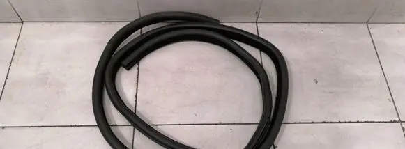 Land Rover Range Rover L405 Rubber seal rear door LR067427