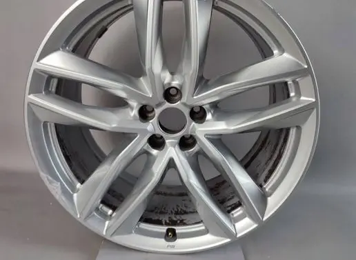 Audi Q7 4M R21 alloy rim 4M0601025T