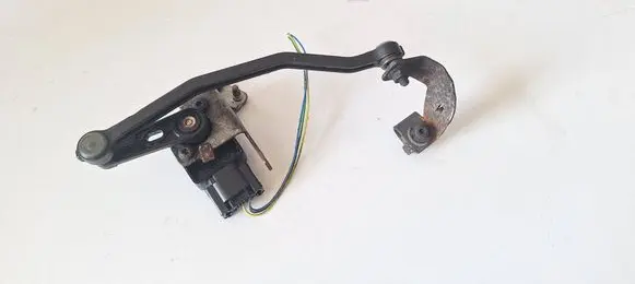 Headlight/headlamp level sensor