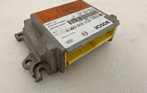 Volkswagen Touareg I Airbag control unit/module 3D0909601F 0285001800