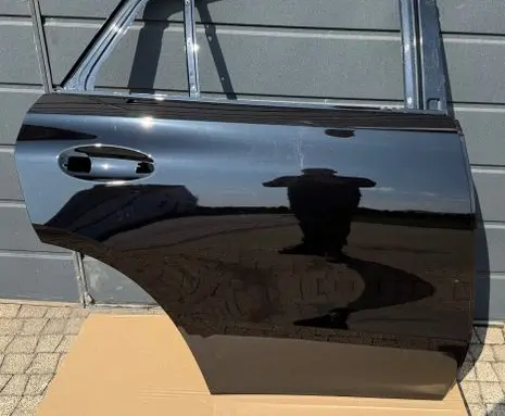 Mercedes-Benz GLE W167 Rear door A1677308411