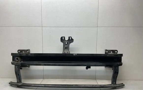 Volkswagen Golf VII Front bumper cross member