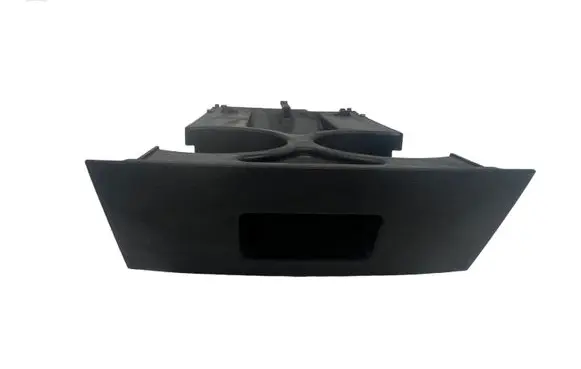 Cup holder front
