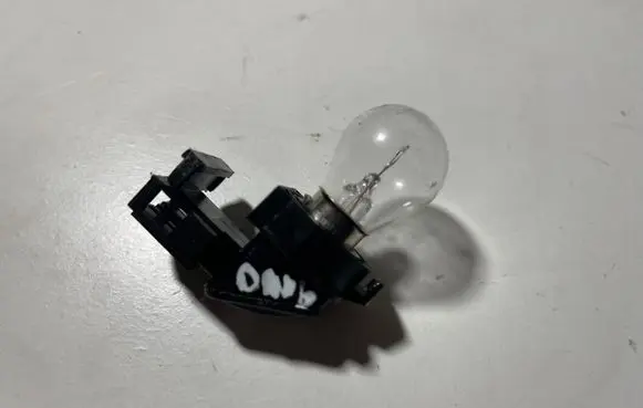 Volkswagen Golf Plus Tail light bulb cover holder 5M0945259A