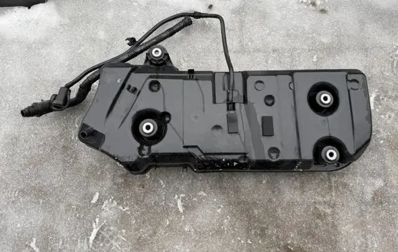 Mercedes-Benz GLE W167 AdBlue liquid reservoir A1674708202