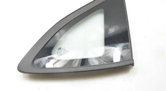 Hyundai Tucson TL Rear side window 87820D3000