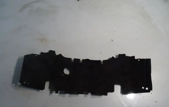 Mercedes-Benz C W204 Heat shield in engine bay A2046820560