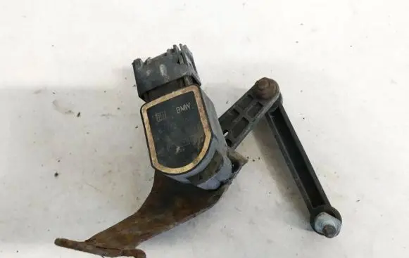 BMW X5 E70 Front height sensor lever 6785205