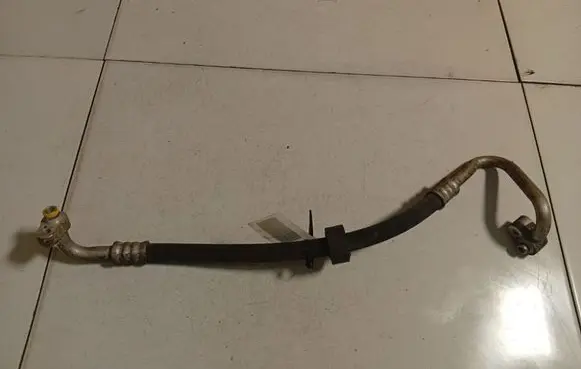 Volkswagen Transporter - Caravelle T5 Air conditioning (A/C) pipe/hose