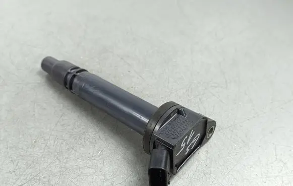 Lexus GS 250 350 300H 450H High voltage ignition coil 9091902256