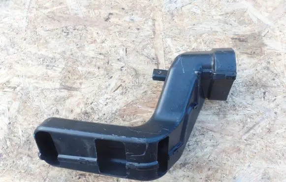 Hyundai i30 Cabin air duct channel 