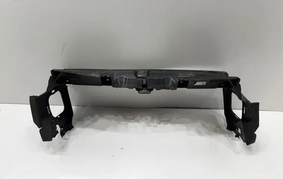 BMW 7 G70 Intercooler air guide/duct channel 9464037 11252014