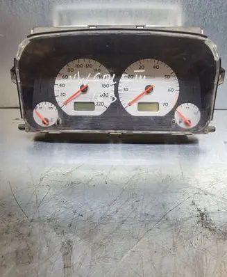 Volkswagen Golf III Speedometer (instrument cluster) 1H0919861B 6160633104
