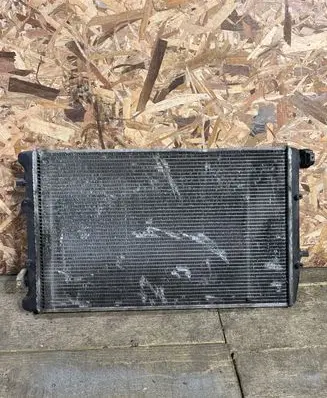 Skoda Fabia Mk2 (5J) Coolant radiator 6Q0121253R