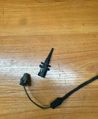 BMW 5 E60 E61 Outside/exterior temperature sensor 6936953