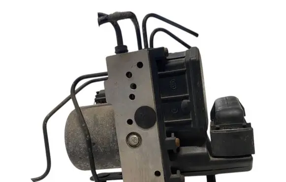 Land Rover Range Rover L322 ABS Pump 6758835 34516758835