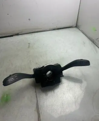 Volkswagen Polo V 6R Wiper turn signal indicator stalk/switch 6Q0953503EG 6Q0959654D