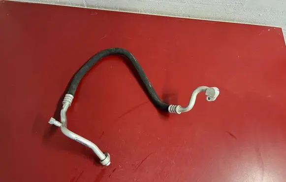 BMW X3 G01 Air conditioning (A/C) pipe/hose 9868409