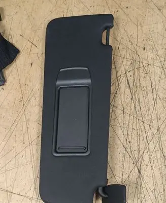 Sun visor