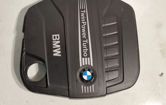 BMW 5 F10 F11 Engine cover (trim) 8513452 8513453
