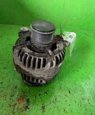 Volkswagen Sharan Generator/alternator 028903030