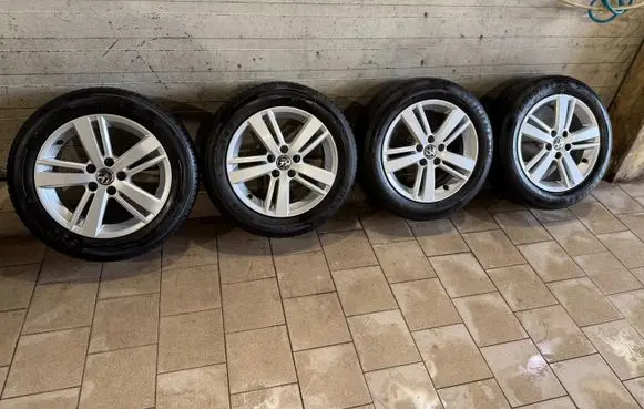 Volkswagen Polo V 6R R15 alloy rim 6R0601025AC