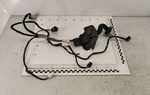Fiat Freemont Rear door wiring loom 68082017AB 937493101