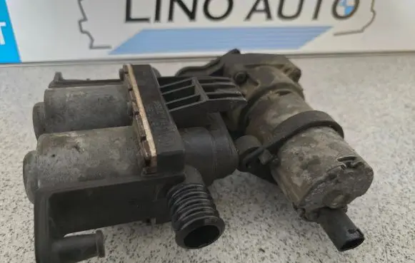 BMW 5 E39 Coolant heater control valve 1147412135