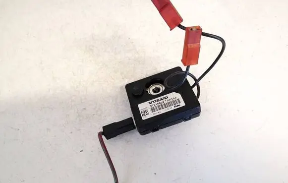 Volvo S80 Antenna control unit 31215629