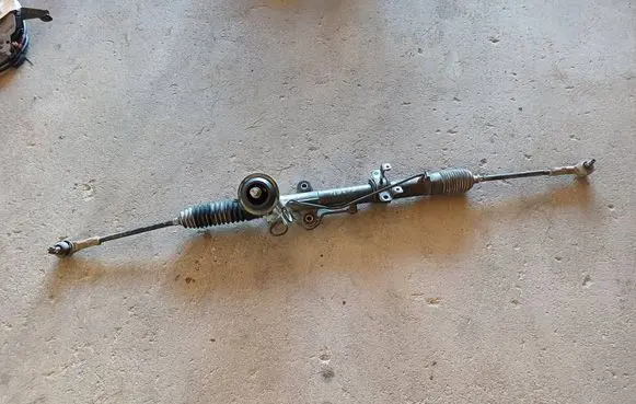 Mitsubishi Outlander Steering rack 6720022 4770
