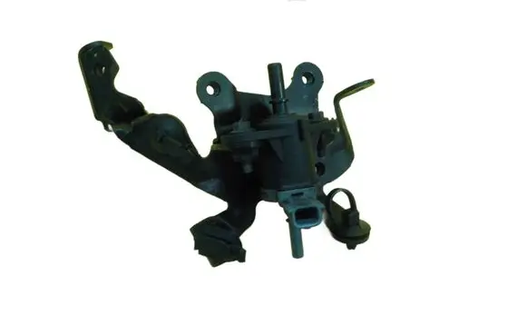 Renault Master III Valve vacuum 8201053374
