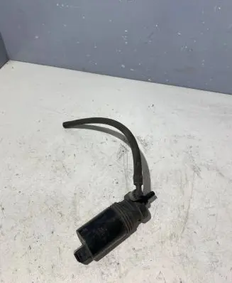 Volvo XC60 Windscreen/windshield washer pump 1020369 110428A 1741401