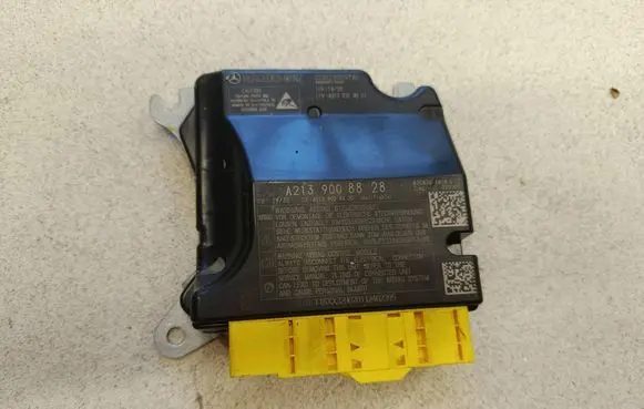 Mercedes-Benz GLC C253 Airbag control unit/module A2139008828 A2139028420 A2087076818