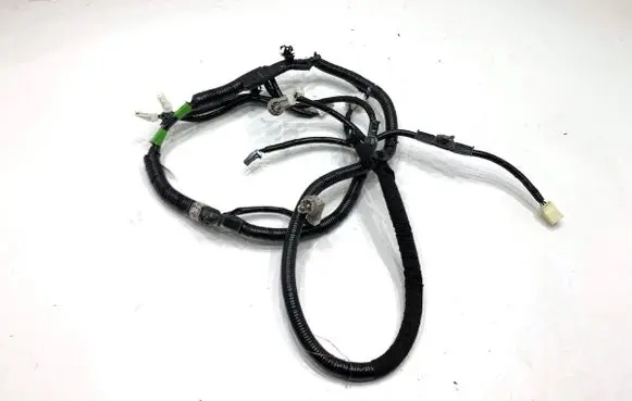 Mazda 3 II Tailgate/trunk wiring harness BHR267060A