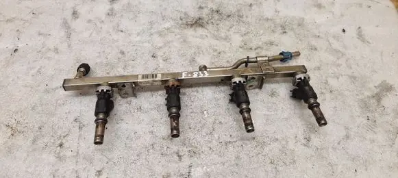 Opel Zafira B Fuel main line pipe 55559375 17206325