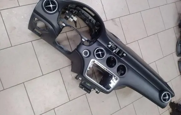 Mercedes-Benz CLA C117 X117 W117 Dashboard 1084653x