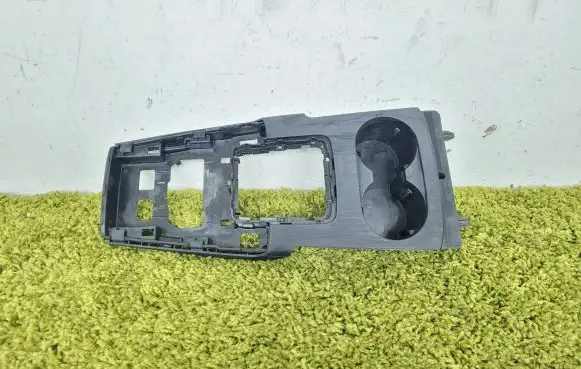 Audi A3 S3 8V Center console 8v1864261a