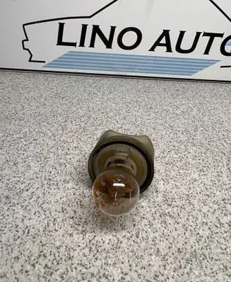 BMW 7 E32 Front indicator light 63131374015