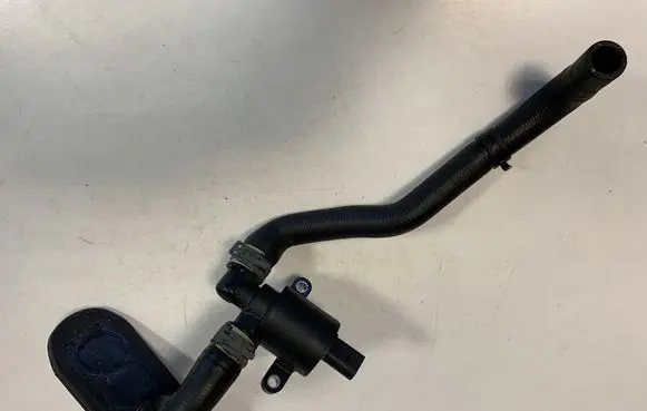 Audi A4 S4 B9 Electric auxiliary coolant/water pump 4H0121671D 8W1819372A 8W1819373C