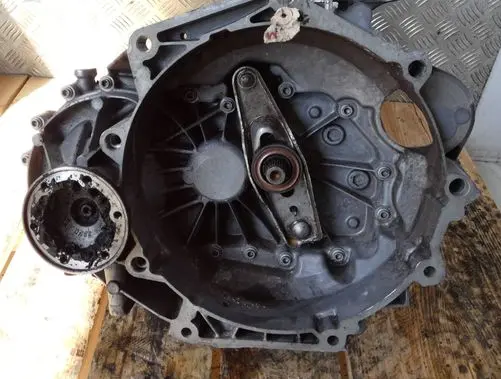 Volkswagen Polo V 6R Manual 6 speed gearbox MYF