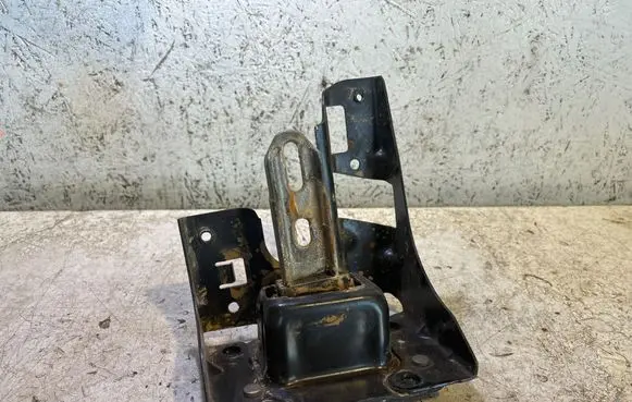 Opel Crossland X Gearbox mount 9801521580 98066 58980