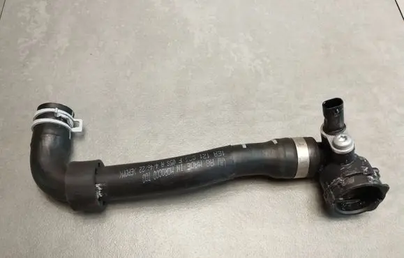 Audi Q4 Sportback e-tron Engine coolant pipe/hose 1EA121036F
