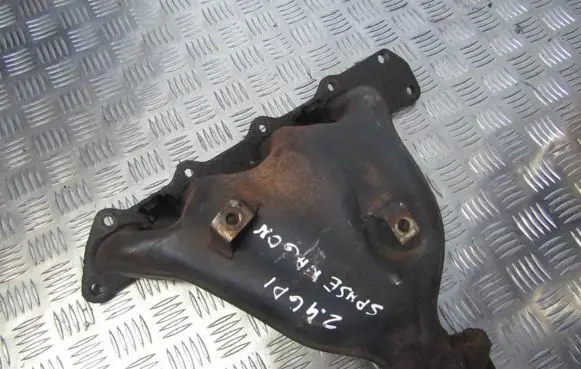 Mitsubishi Space Wagon Exhaust manifold